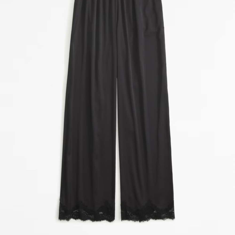 Abercrombie Women's Lace and Satin Sleep Pant S